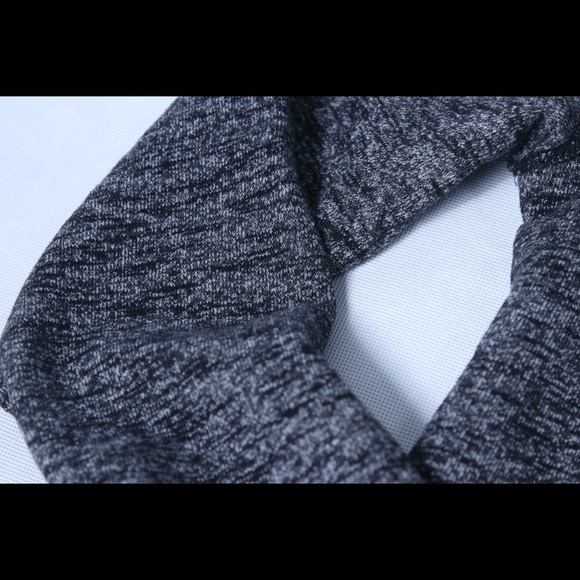 Top - Picture 4 of 6